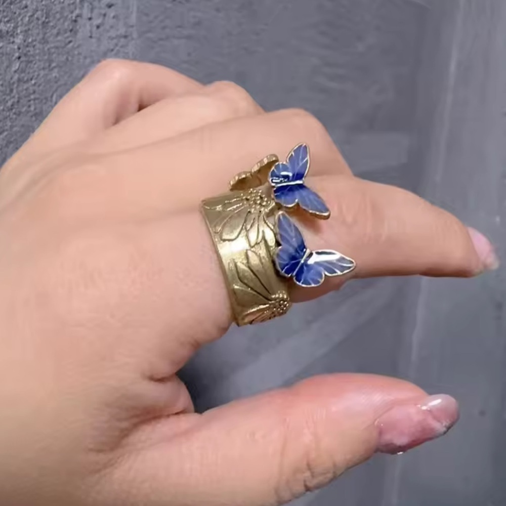Celestial Blue Butterfly Eternal Antique Brass Masterpiece Ring - Picture 6 of 8